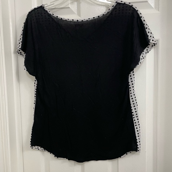 Apt 9 black and white blouse size small - Picture 6 of 6